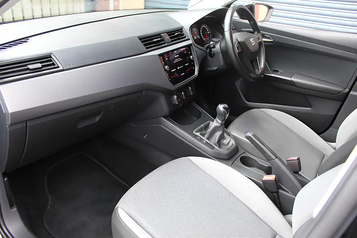 Used 2018 SEAT Ibiza Se Technology Black - Interior and Exterior details 14