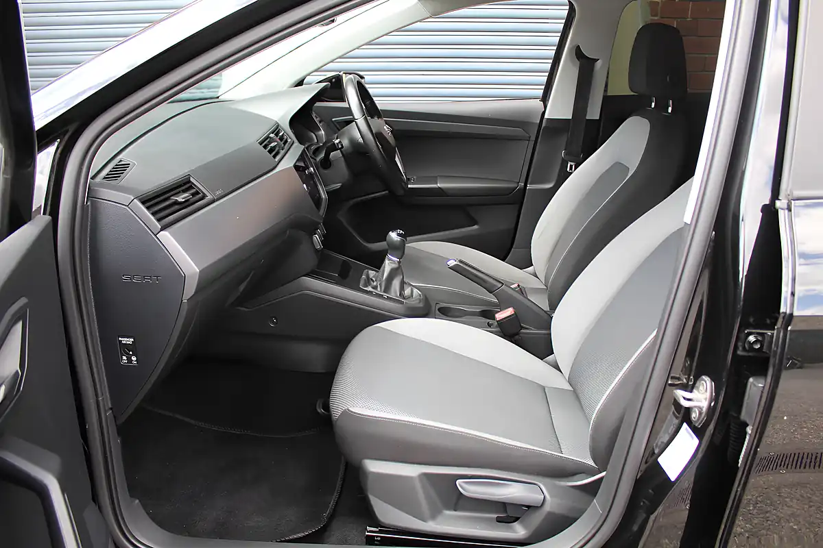 Used 2018 SEAT Ibiza Se Technology Black - Interior and Exterior details 15