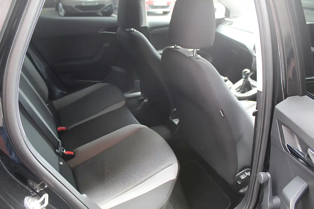 Used 2018 SEAT Ibiza Se Technology Black - Interior and Exterior details 17