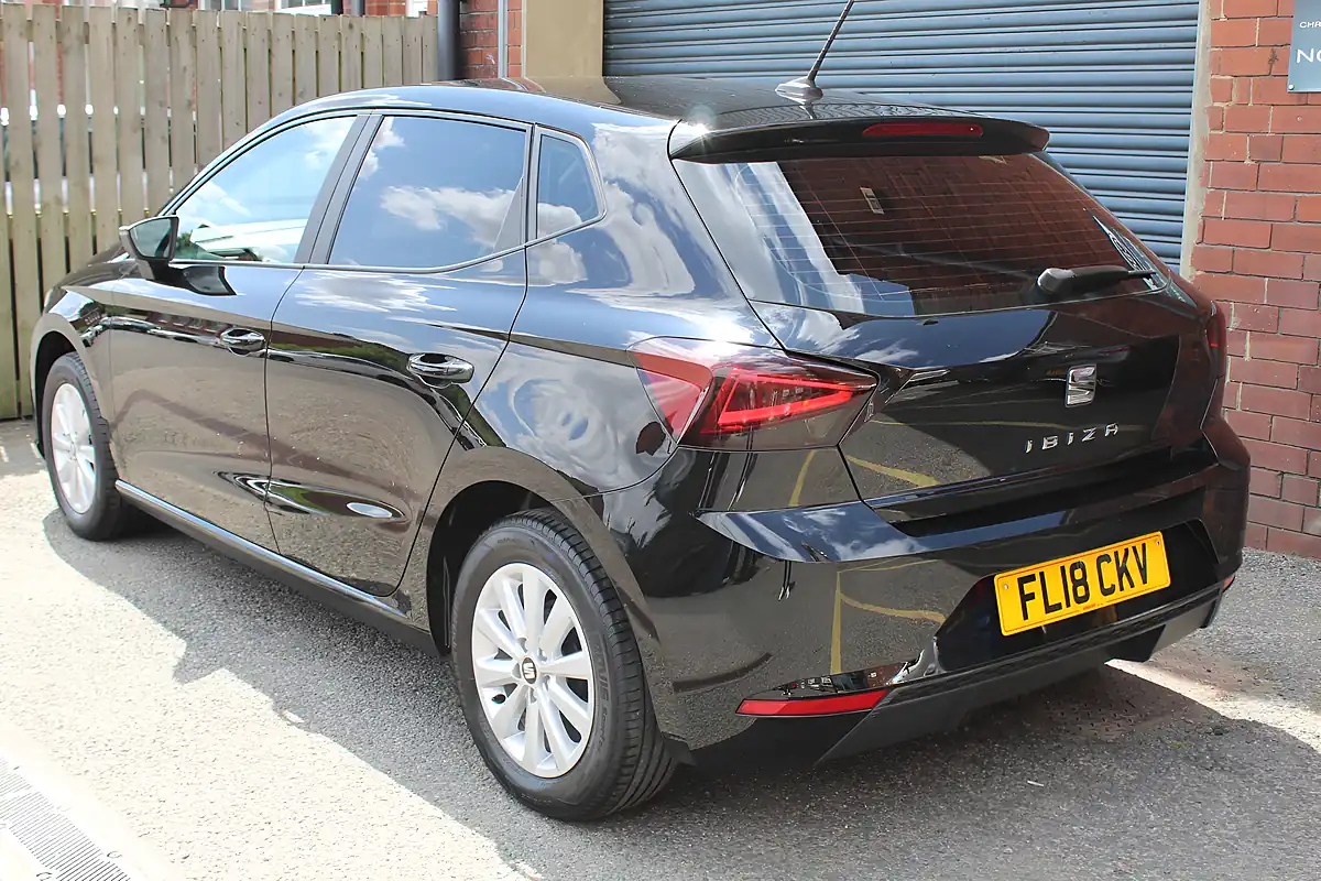 Used 2018 SEAT Ibiza Se Technology Black - Interior and Exterior details 7
