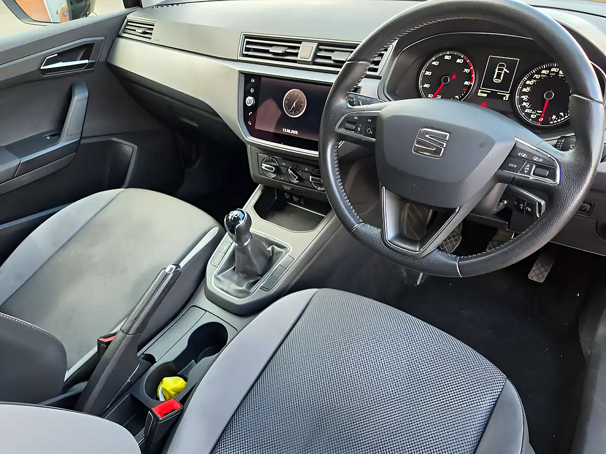 Used 2018 SEAT Ibiza Se Technology Black - Interior and Exterior details 17