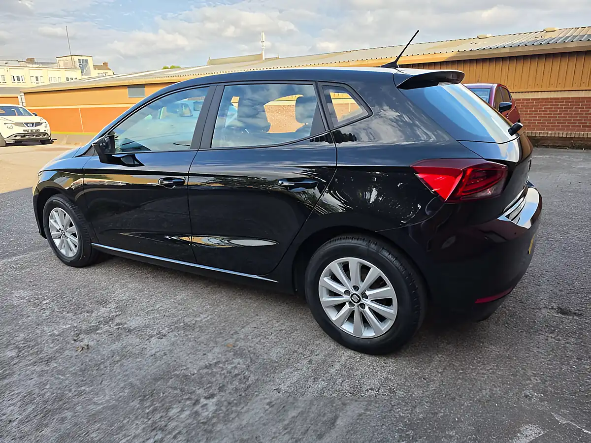 Used 2018 SEAT Ibiza Se Technology Black - Interior and Exterior details 7