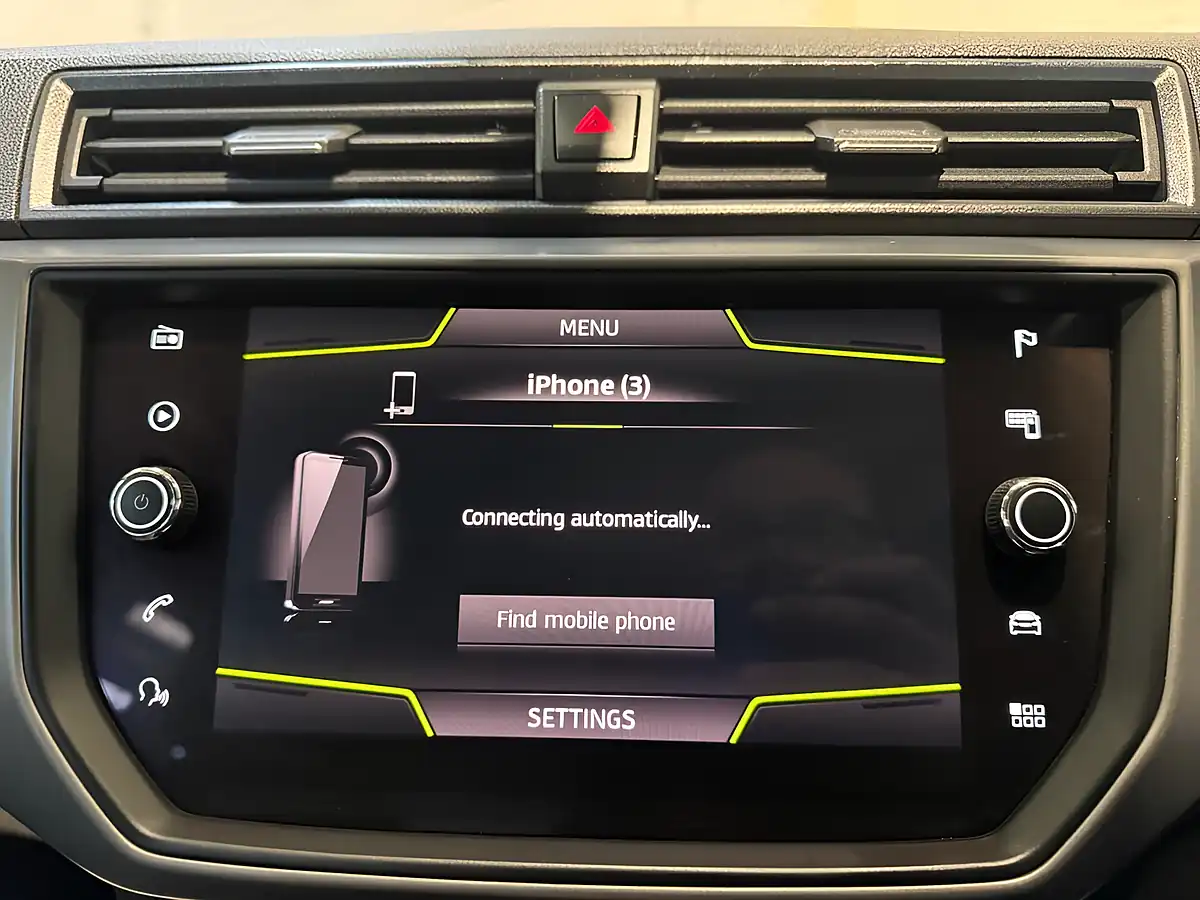 Used 2018 SEAT Ibiza Se Technology Blue - Interior and Exterior details 12
