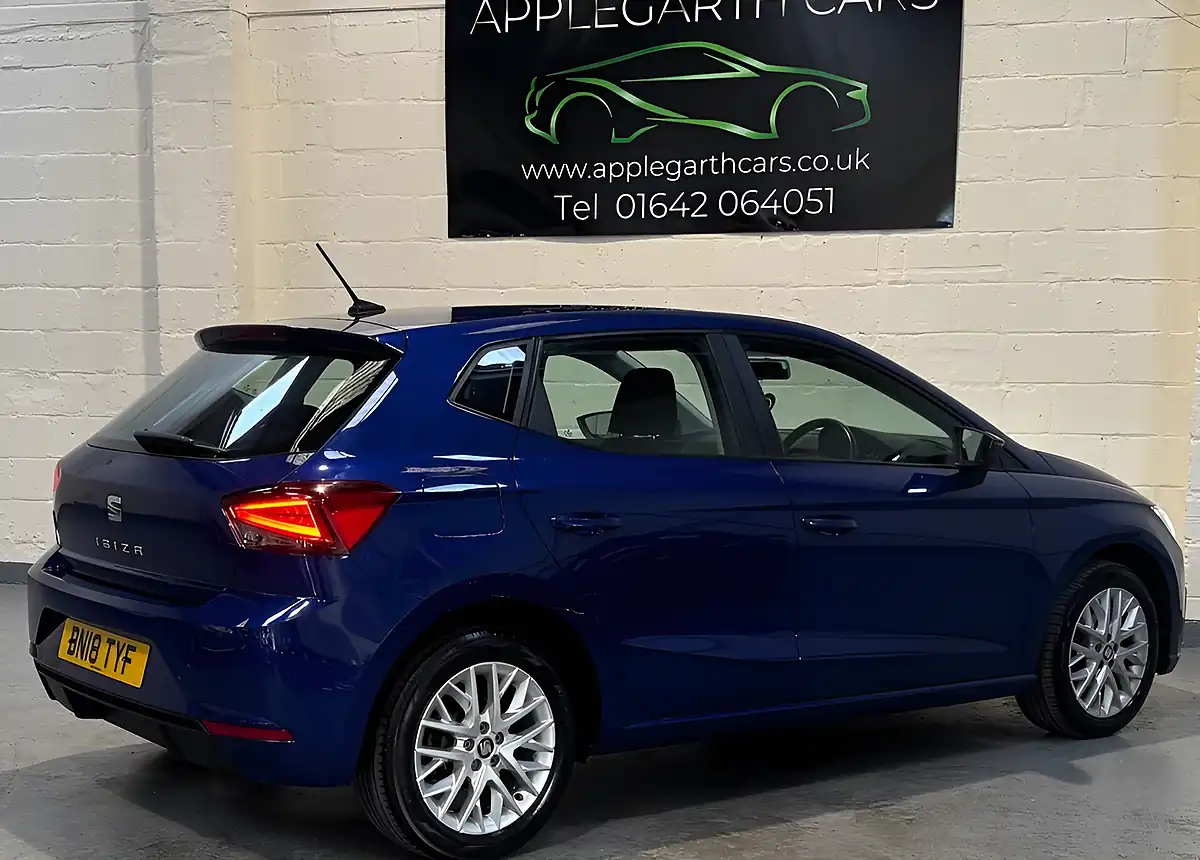 Used 2018 SEAT Ibiza Se Technology Blue - Interior and Exterior details 14