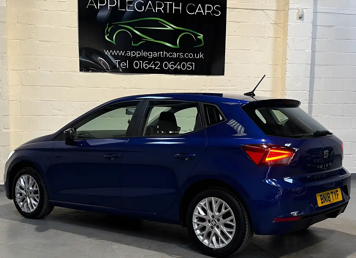 Used 2018 SEAT Ibiza Se Technology Blue - Interior and Exterior details 15
