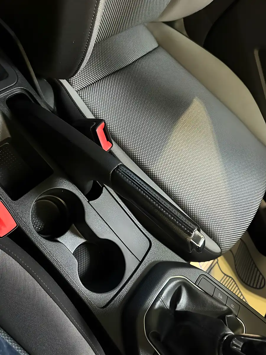 Used 2018 SEAT Ibiza Se Technology Blue - Interior and Exterior details 16