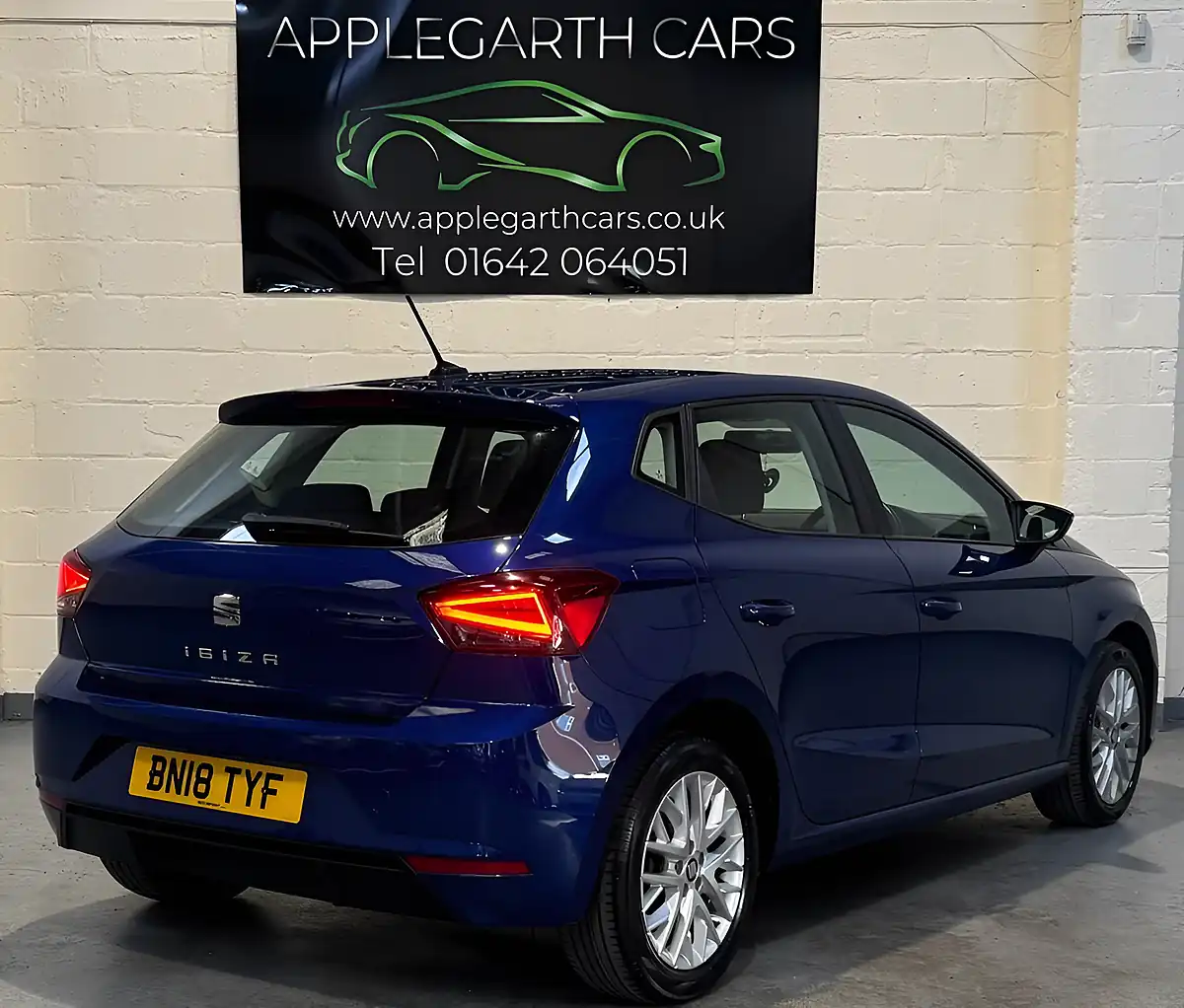 Used 2018 SEAT Ibiza Se Technology Blue - Interior and Exterior details 3