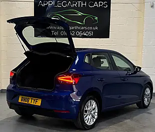 Used 2018 SEAT Ibiza Se Technology Blue - Interior and Exterior details 4