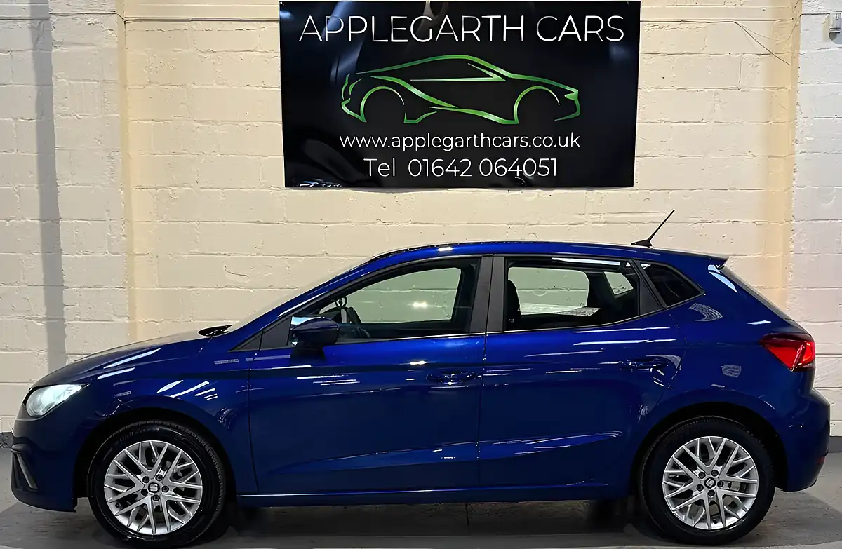 Used 2018 SEAT Ibiza Se Technology Blue - Interior and Exterior details 6