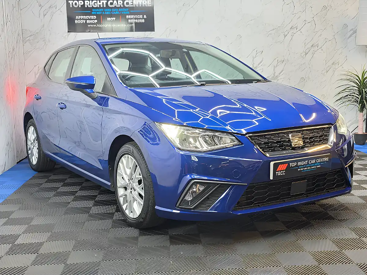 Used 2018 SEAT Ibiza Se Technology Blue - Front View