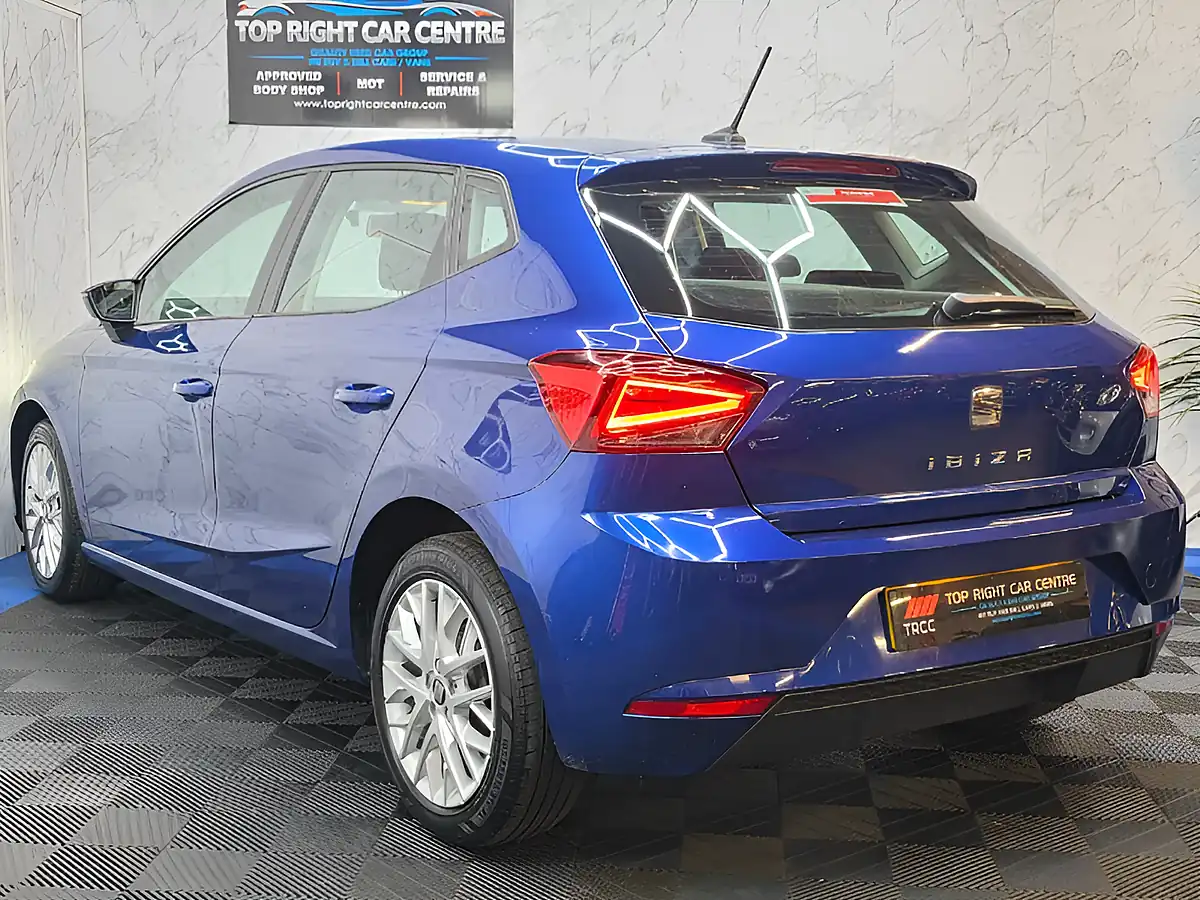 Used 2018 SEAT Ibiza Se Technology Blue - Interior and Exterior details 6