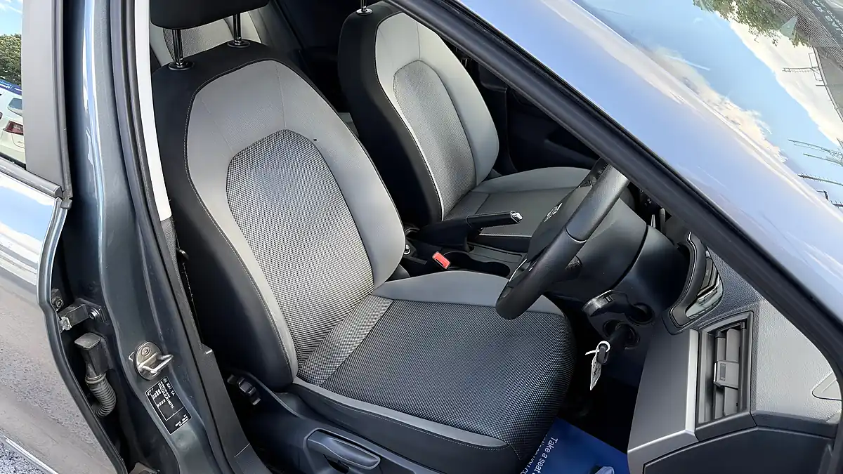 Used 2018 SEAT Ibiza Se Technology Grey - Interior and Exterior details 17