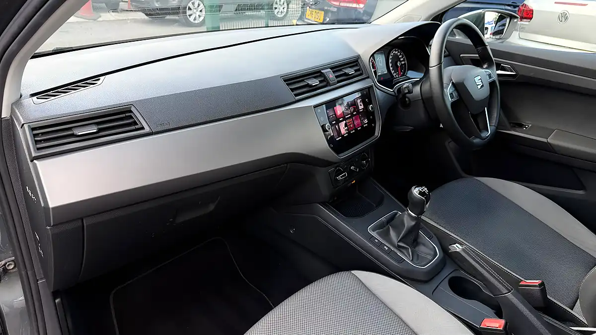 Used 2018 SEAT Ibiza Se Technology Grey - Interior and Exterior details 18