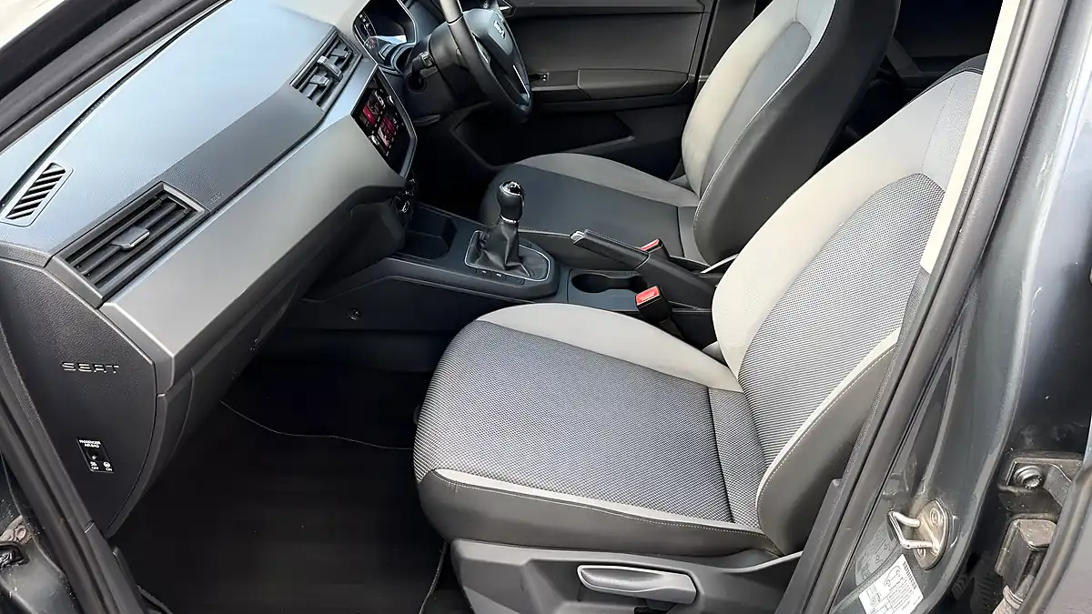 Used 2018 SEAT Ibiza Se Technology Grey - Interior and Exterior details 19