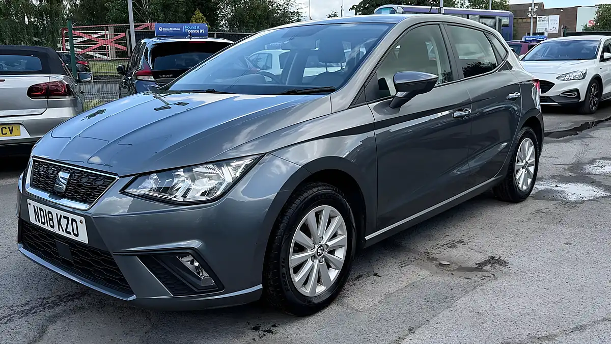 Used 2018 SEAT Ibiza Se Technology Grey - Interior and Exterior details 7