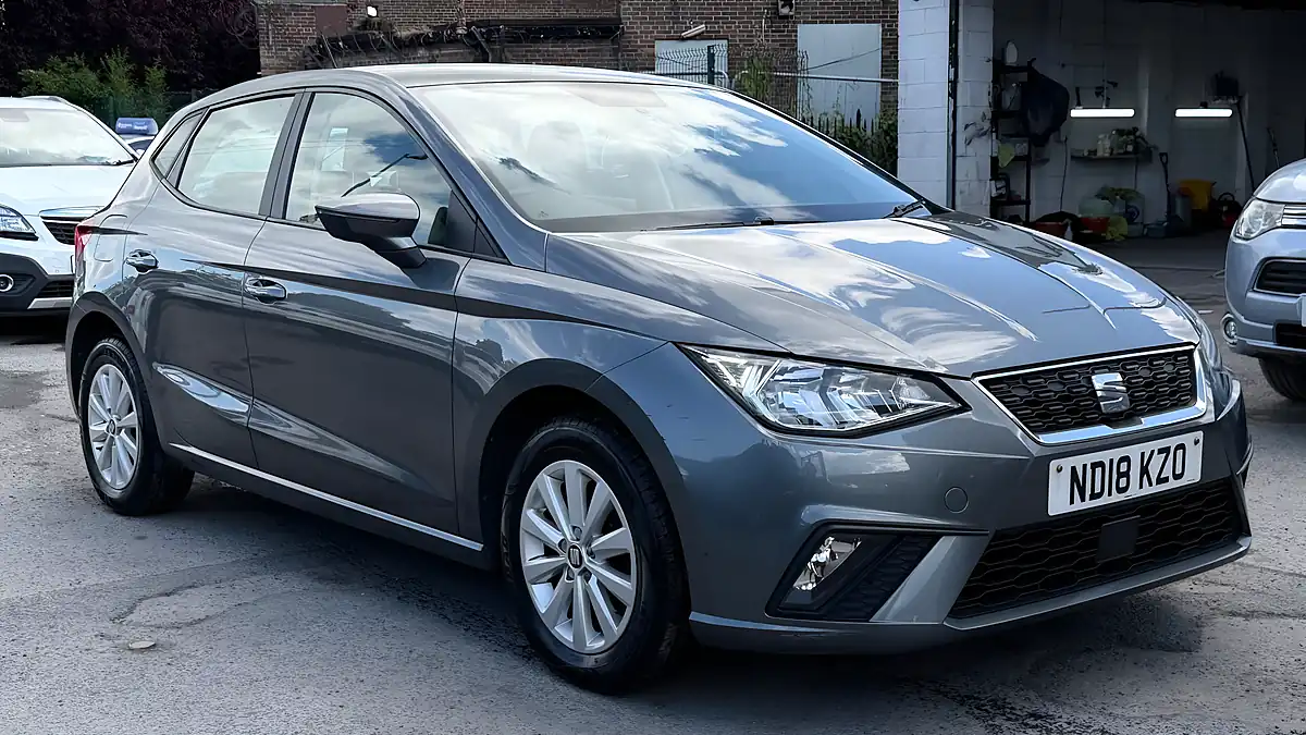 Used 2018 SEAT Ibiza Se Technology Grey - Interior and Exterior details 9