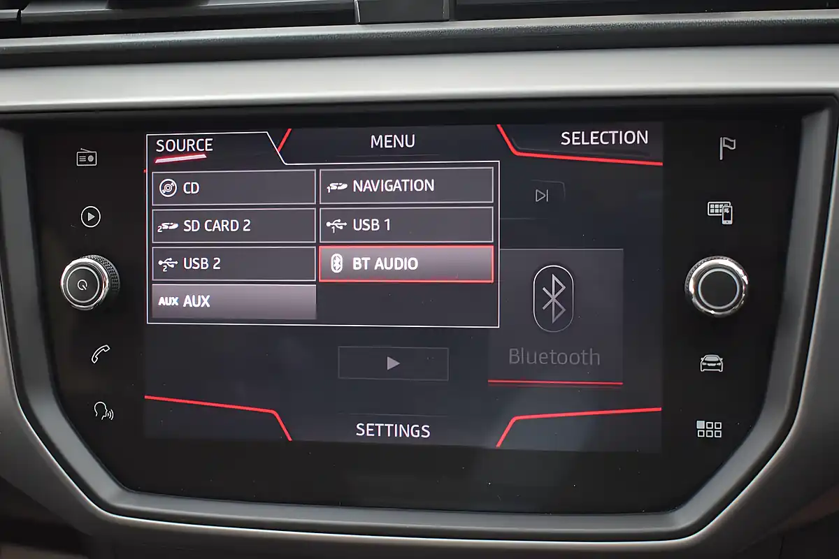 Used 2018 SEAT Ibiza Se Technology Grey - Interior and Exterior details 15