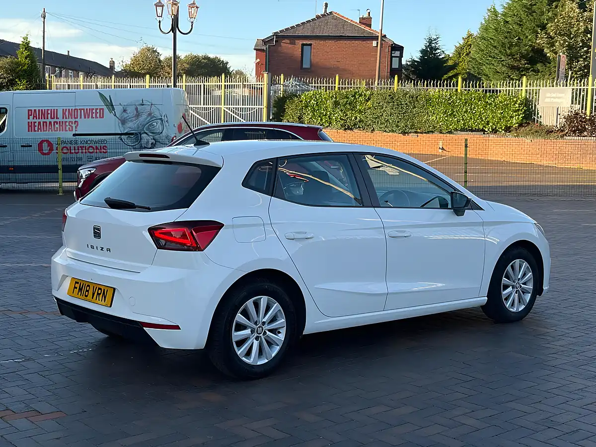 Used 2018 SEAT Ibiza Se Technology White - Interior and Exterior details 5