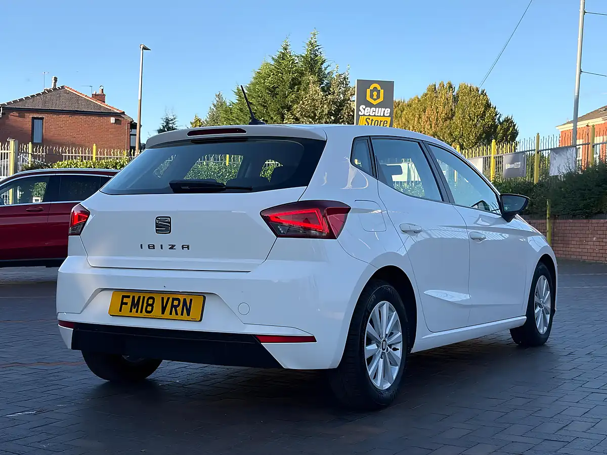 Used 2018 SEAT Ibiza Se Technology White - Interior and Exterior details 8