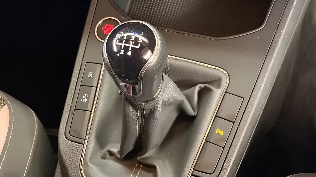 Used 2018 SEAT Ibiza Xcellence Gold - Interior and Exterior details 19