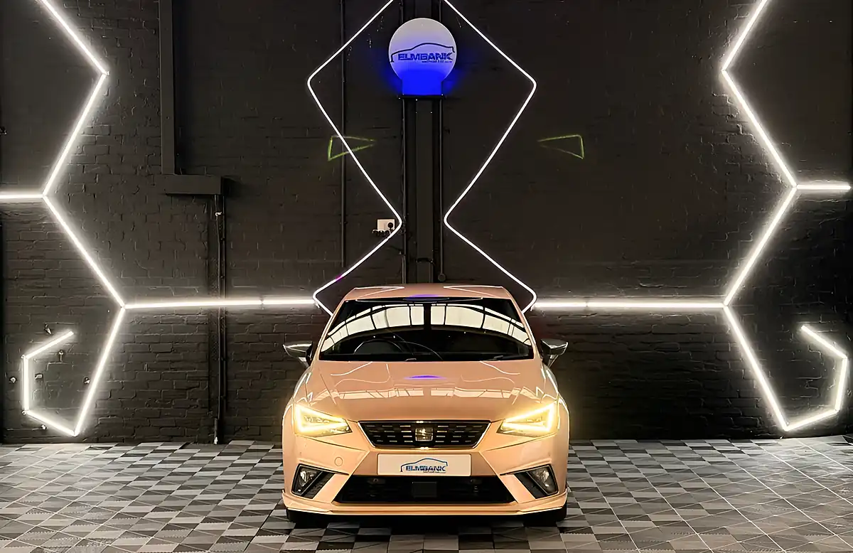 Used 2018 SEAT Ibiza Xcellence Gold - Interior and Exterior details 4