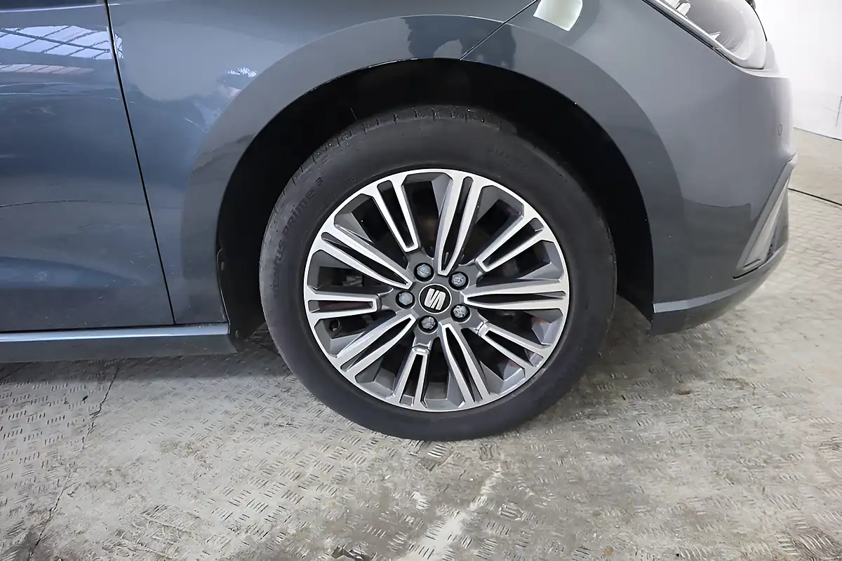Used 2018 SEAT Ibiza Xcellence Grey - Interior and Exterior details 11