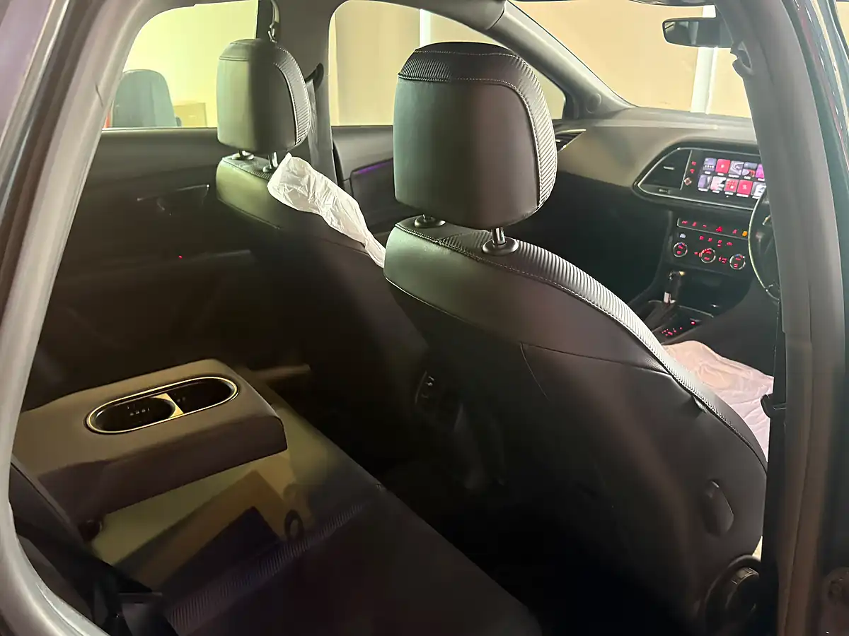 Used 2018 SEAT Leon Cupra Grey - Interior and Exterior details 18