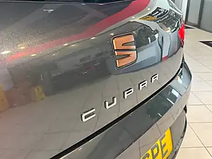 Used 2018 SEAT Leon Cupra Grey - Interior and Exterior details 9