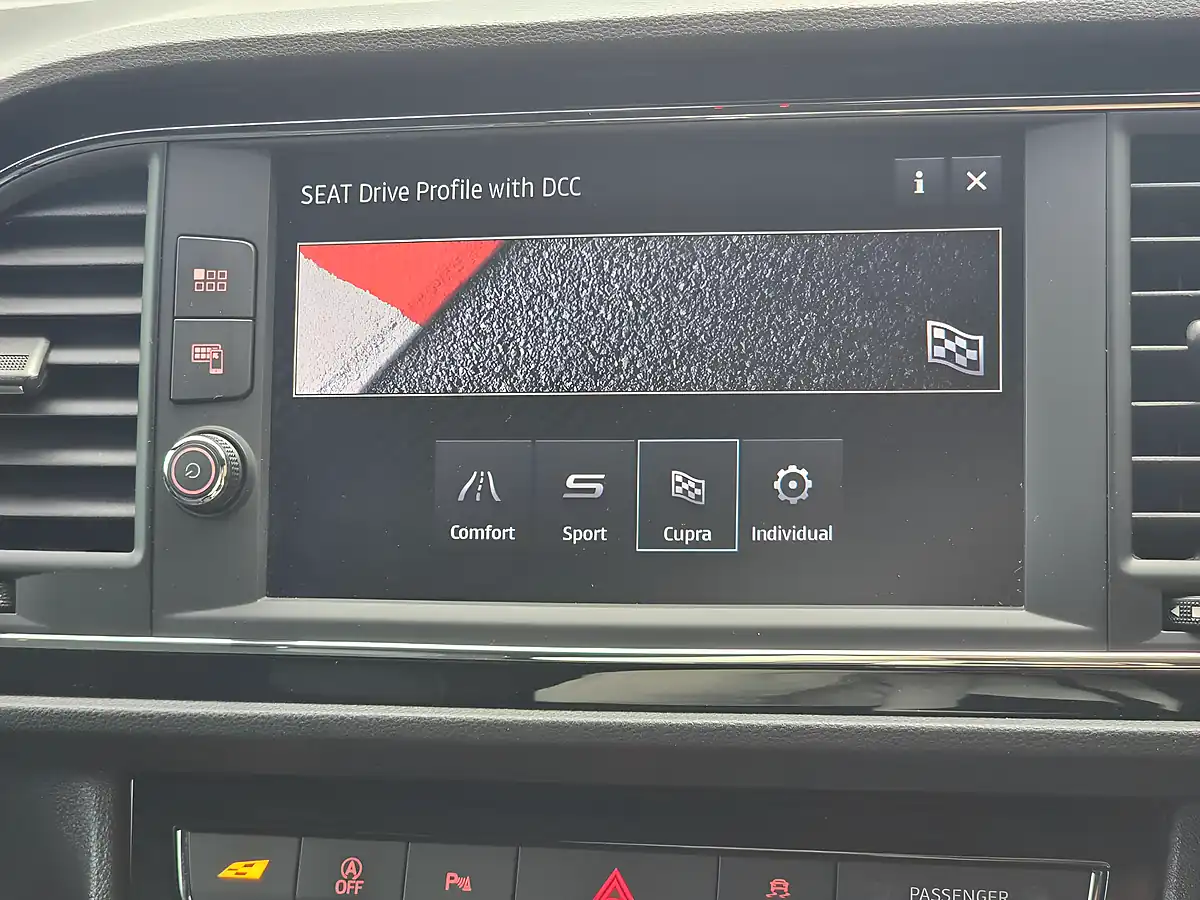 Used 2018 SEAT Leon Cupra Grey - Interior and Exterior details 17