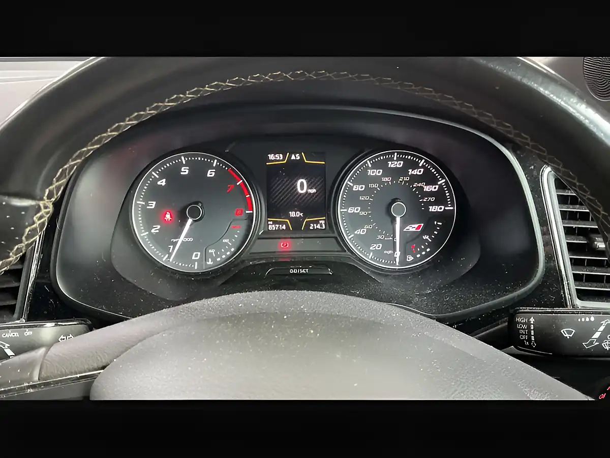 Used 2018 SEAT Leon Cupra Monsoon Grey - Interior and Exterior details 13