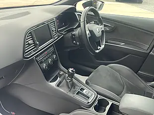 Used 2018 SEAT Leon Cupra Orange - Interior and Exterior details 11