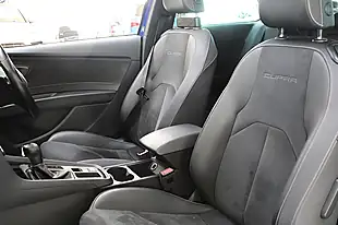 Used 2018 SEAT Leon Cupra Sport Coupe Blue - Interior and Exterior details 12