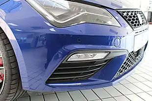 Used 2018 SEAT Leon Cupra Sport Coupe Blue - Interior and Exterior details 6