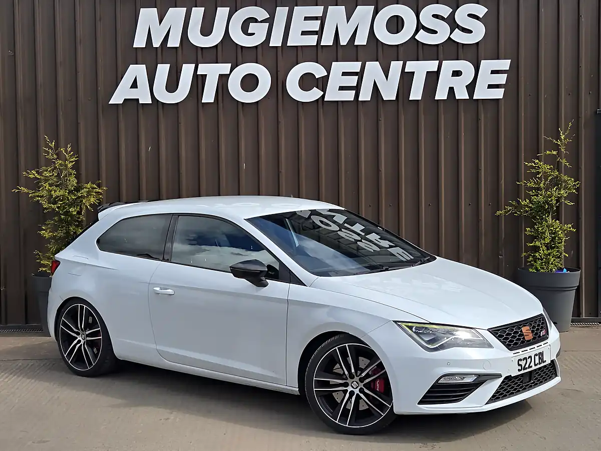 Used 2018 SEAT Leon Cupra White - Front View