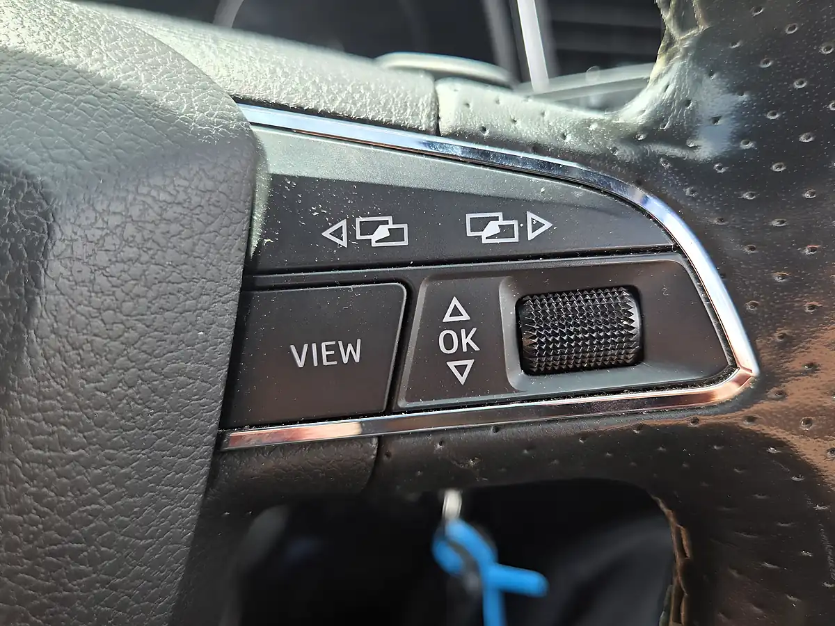 Used 2018 SEAT Leon Cupra White - Interior and Exterior details 16