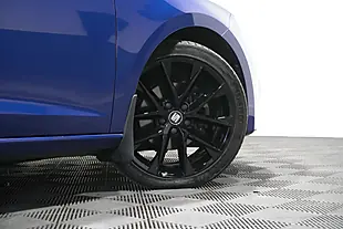 Used 2018 SEAT Leon Evo Fr Mystery Blue - Interior and Exterior details 13