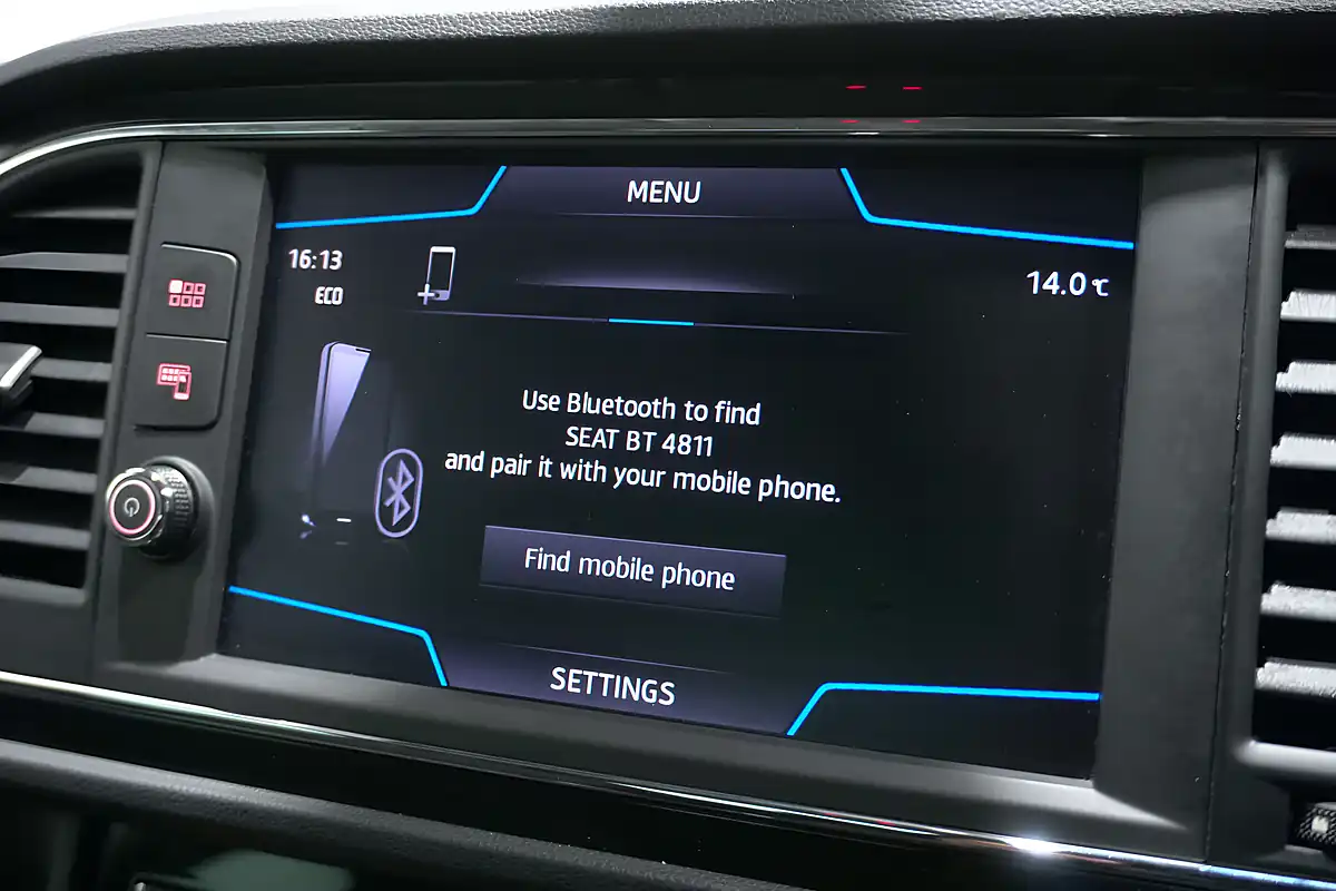 Used 2018 SEAT Leon Evo Fr Mystery Blue - Interior and Exterior details 18