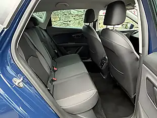 Used 2018 SEAT Leon Fr Blue - Interior and Exterior details 7