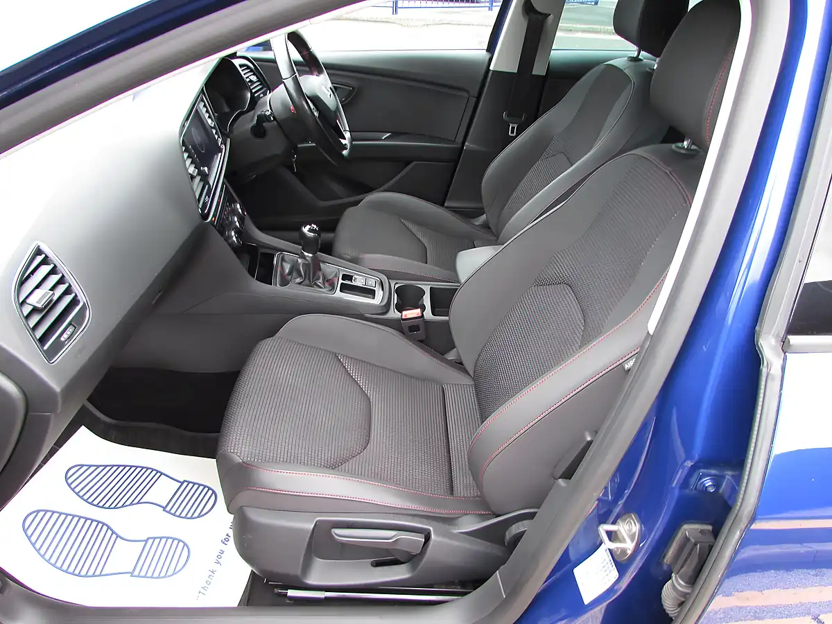 Used 2018 SEAT Leon Fr Blue - Interior and Exterior details 10