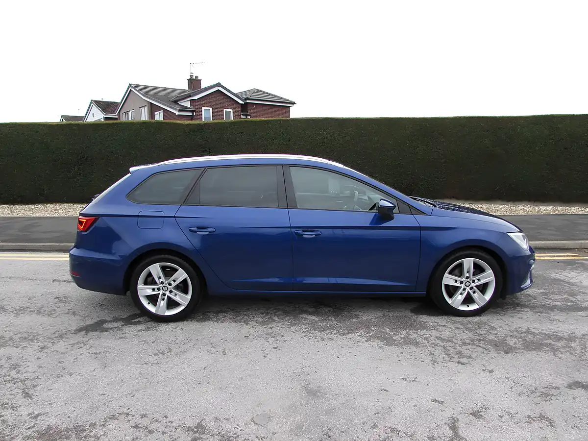 Used 2018 SEAT Leon Fr Blue - Interior and Exterior details 6
