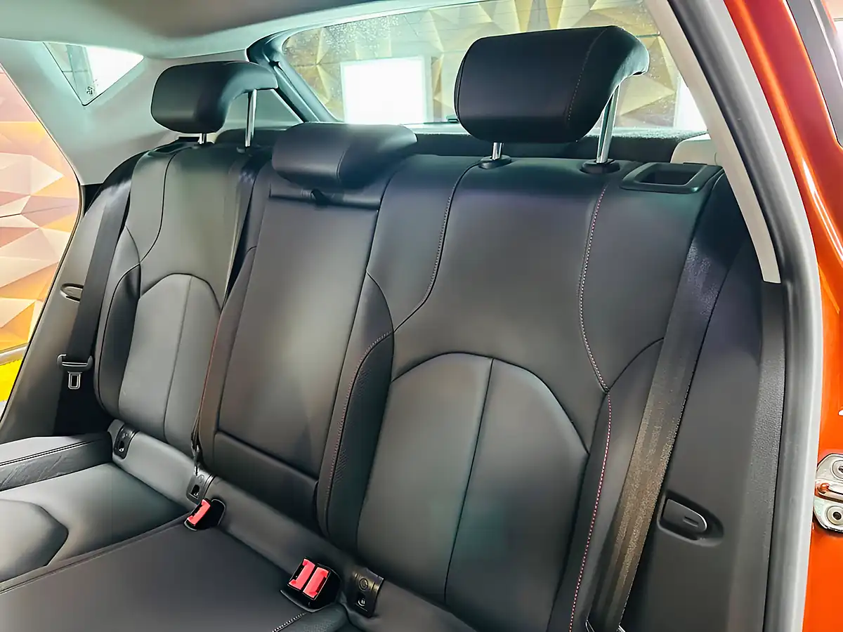 Used 2018 SEAT Leon Fr Sport Orange - Interior and Exterior details 11