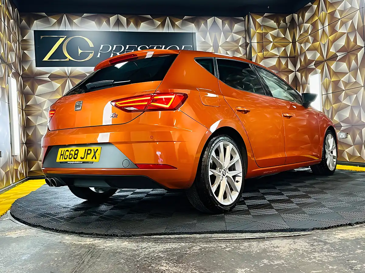 Used 2018 SEAT Leon Fr Sport Orange - Interior and Exterior details 13
