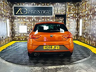 Used 2018 SEAT Leon Fr Sport Orange - Interior and Exterior details 4