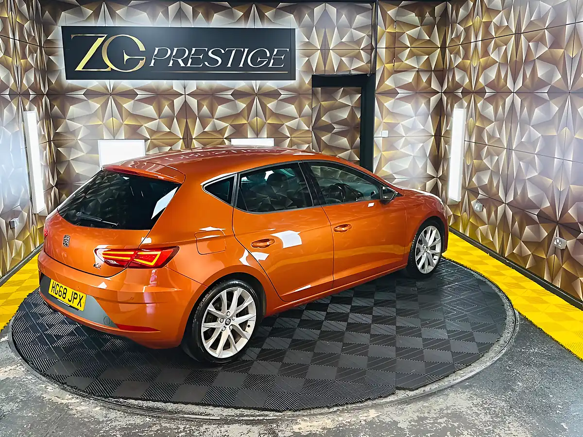 Used 2018 SEAT Leon Fr Sport Orange - Interior and Exterior details 6
