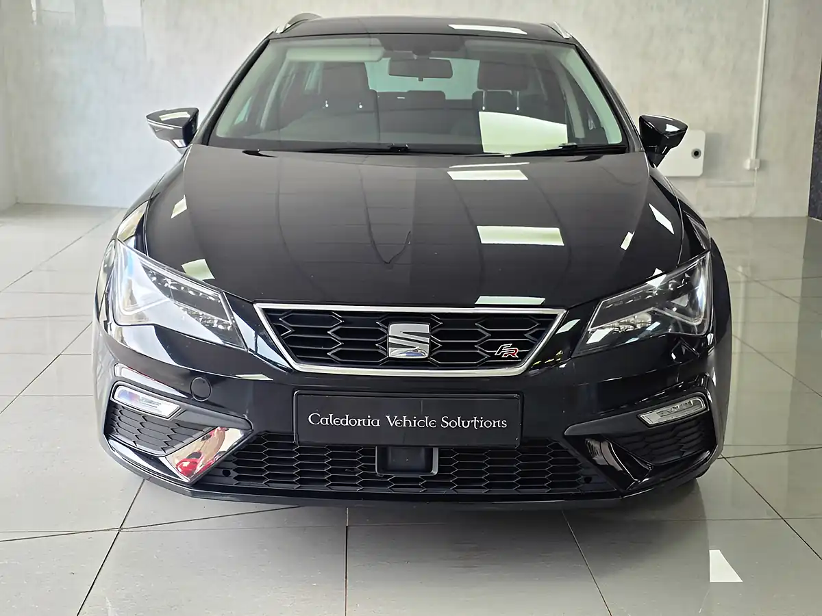 Used 2018 SEAT Leon Fr Technology Black - Interior and Exterior details 13