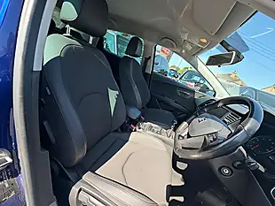 Used 2018 SEAT Leon Fr Technology Blue - Interior and Exterior details 8