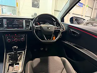 Used 2018 SEAT Leon Fr Technology Blue - Interior and Exterior details 20