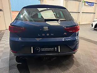 Used 2018 SEAT Leon Fr Technology Blue - Interior and Exterior details 8