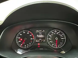 Used 2018 SEAT Leon Fr Technology Desire Red - Interior and Exterior details 10