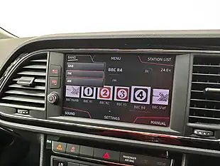 Used 2018 SEAT Leon Fr Technology Desire Red - Interior and Exterior details 12